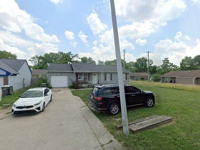 House image located at Indianapolis, IN 46218