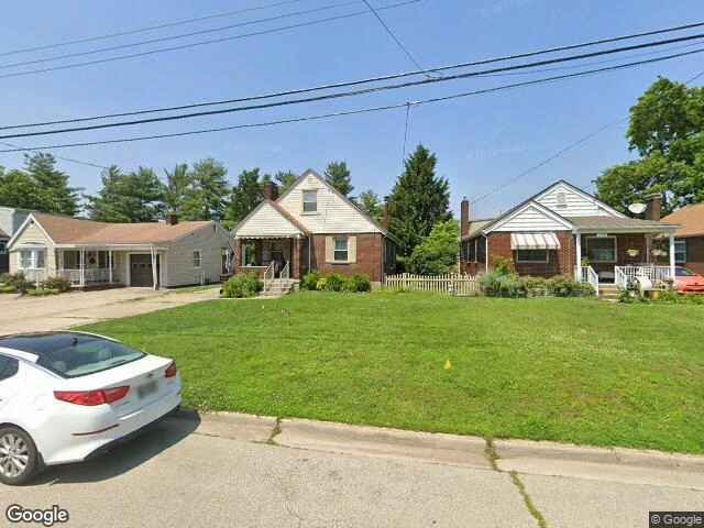 House image located at Cincinnati, OH 45215
