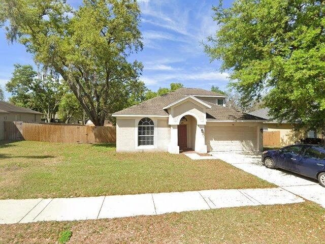 House image located at Valrico, FL 33594