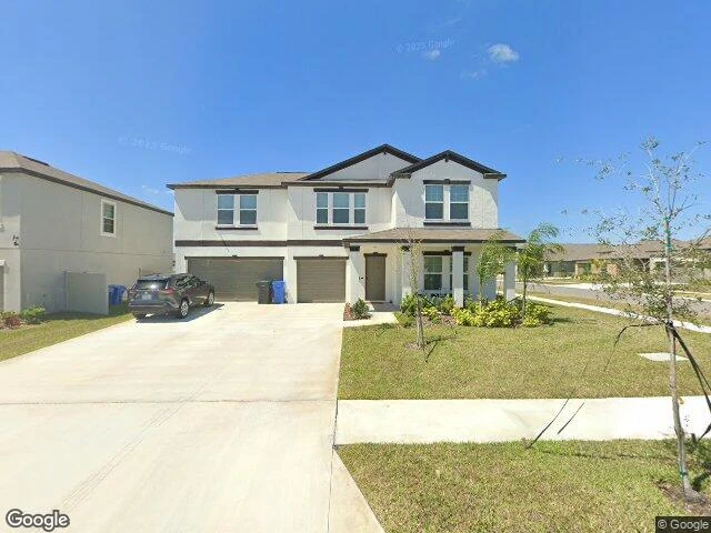 House image located at Wimauma, FL 33598