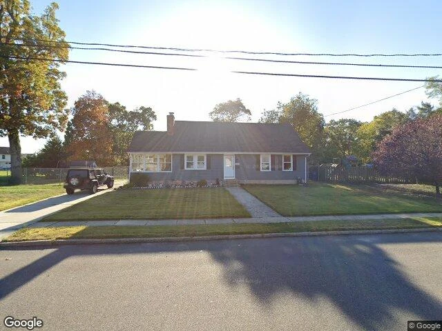 House image located at Riverside, NJ 08075