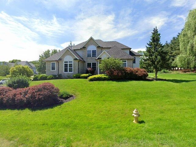 House image located at Akron, OH 44321