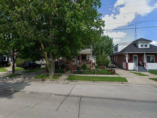 House image located at Kenosha, WI 53140