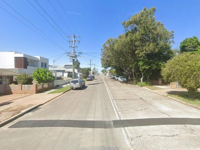 House image located at La Porte, IN 46350