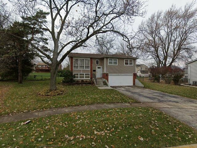 House image located at Woodridge, IL 60517