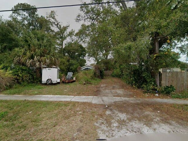 House image located at Saint Petersburg, FL 33714