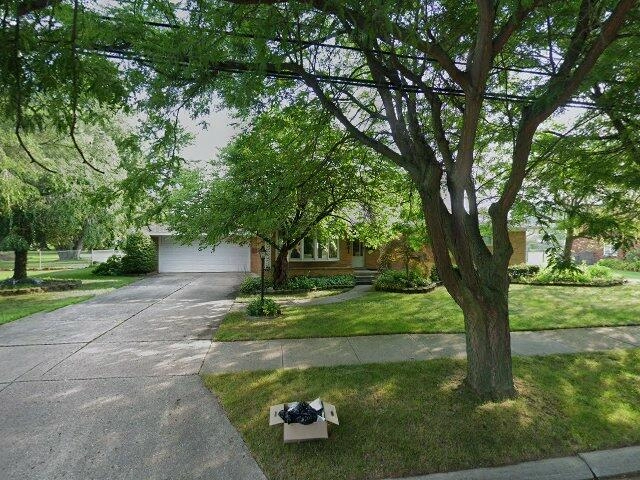 House image located at Harper Woods, MI 48225
