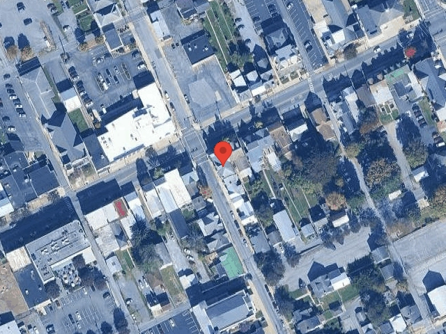House image located at Zanesville, OH 43701
