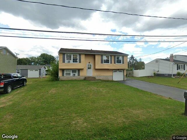 House image located at Liverpool, NY 13088