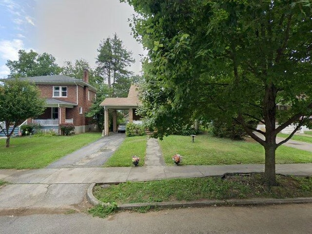 House image located at Roanoke, VA 24015