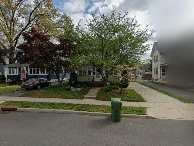 House image located at Palmyra, NJ 08065