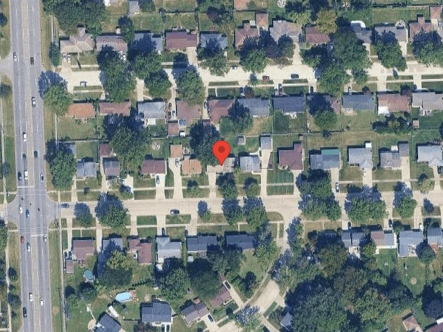 House image located at Livonia, MI 48154