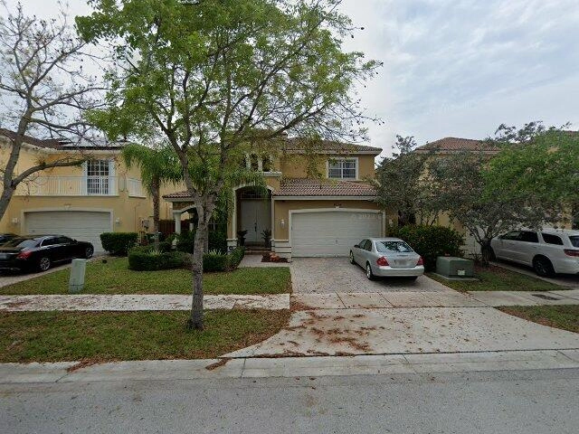 House image located at Miami, FL 33189