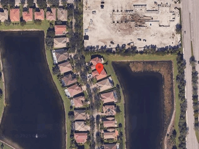 House image located at West Palm Beach, FL 33413