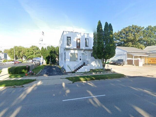 House image located at Waukegan, IL 60085