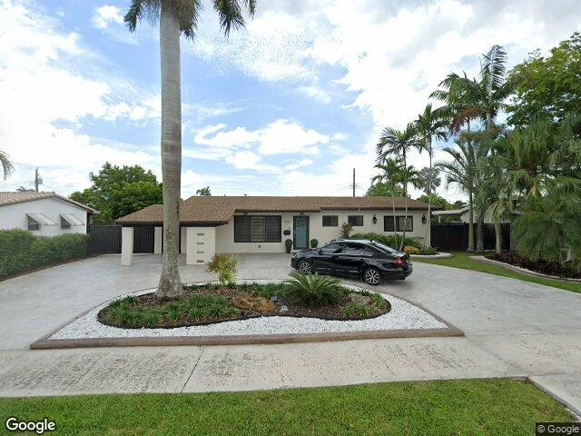 House image located at Miami, FL 33165