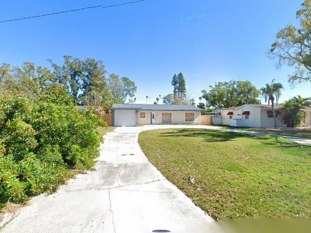 House image located at Saint Petersburg, FL 33703