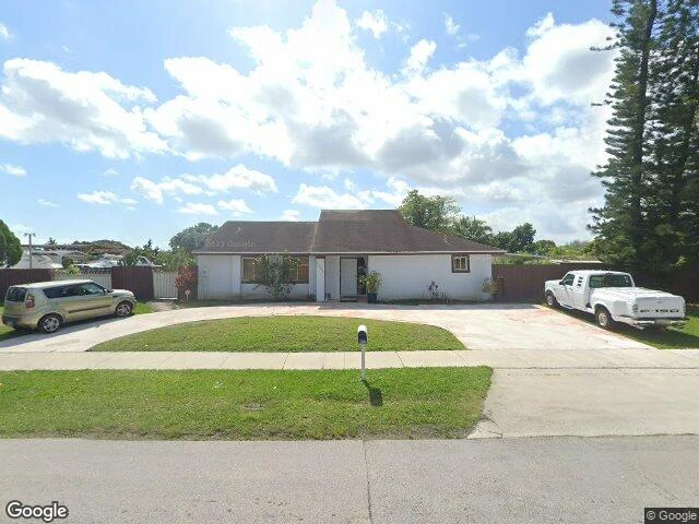 House image located at Miami, FL 33177