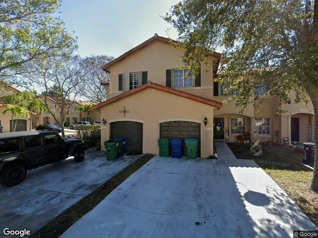 House image located at Miami, FL 33185