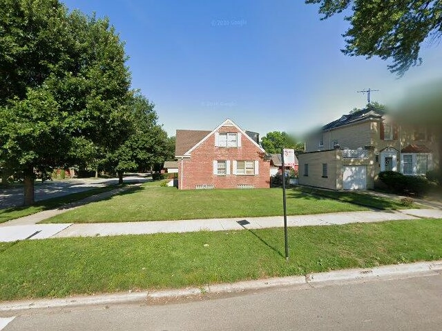 House image located at Chicago, IL 60628