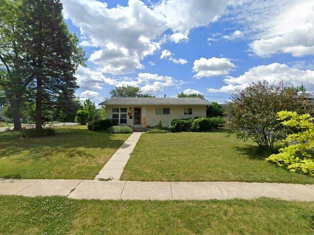 House image located at Woodridge, IL 60517