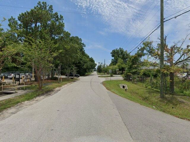 House image located at Philadelphia, PA 19152