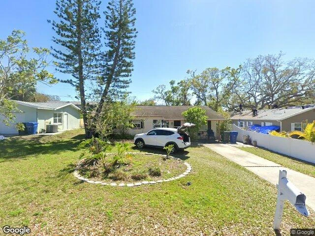 House image located at Largo, FL 33774