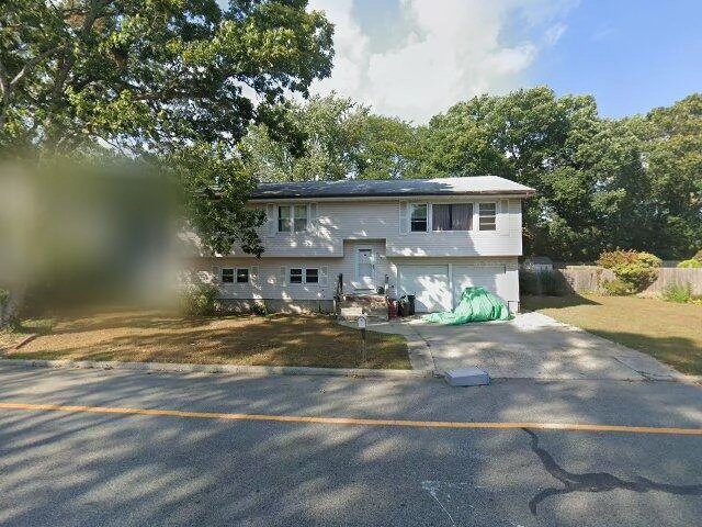 House image located at Ronkonkoma, NY 11779