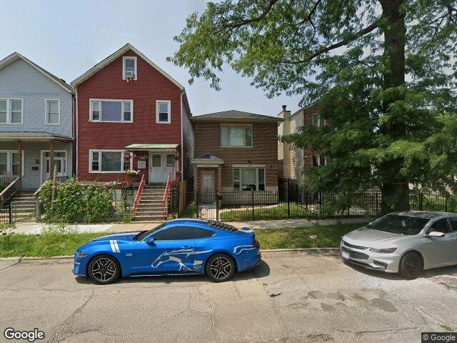 House image located at Chicago, IL 60609
