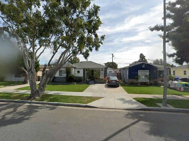 House image located at Long Beach, CA 90810
