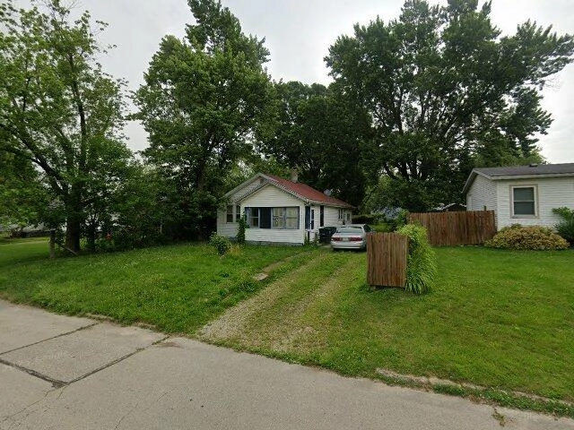 House image located at Muncie, IN 47303