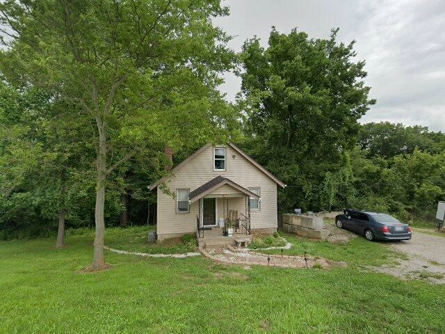 House image located at Saint Louis, MO 63129