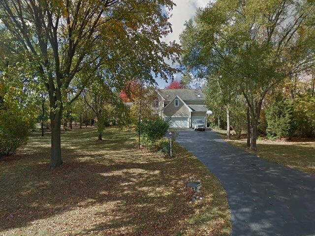 House image located at Mchenry, IL 60051