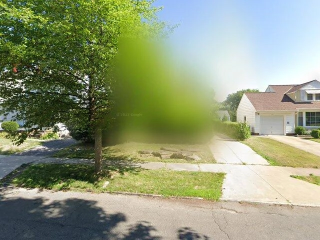 House image located at Cleveland, OH 44121