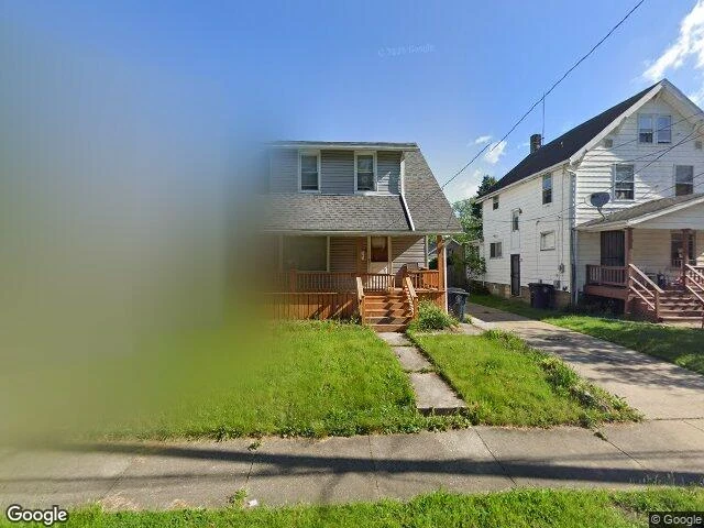 House image located at Akron, OH 44306
