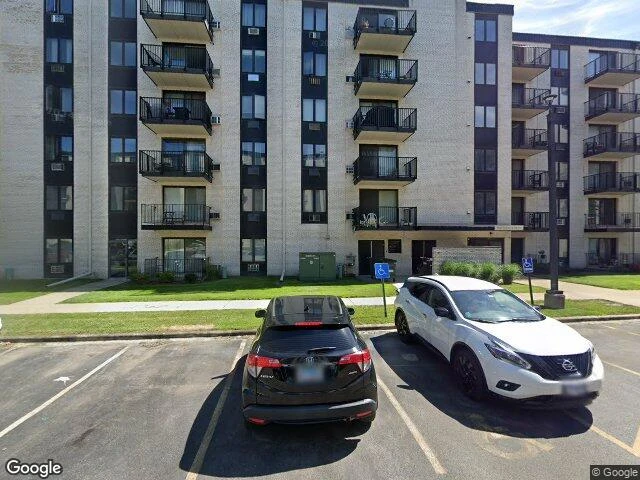 House image located at Niles, IL 60714