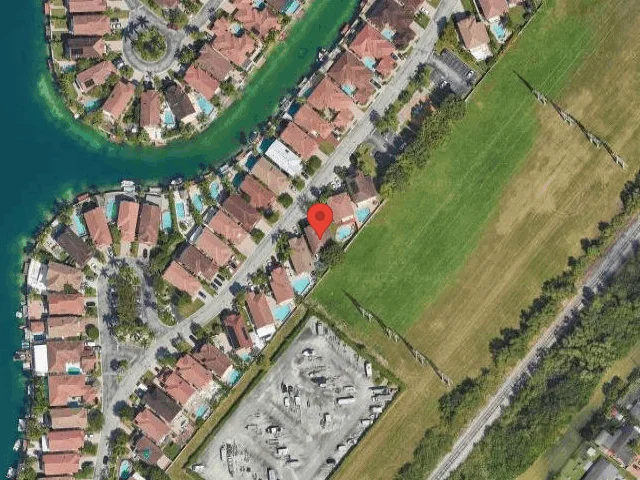 House image located at Miami, FL 33186