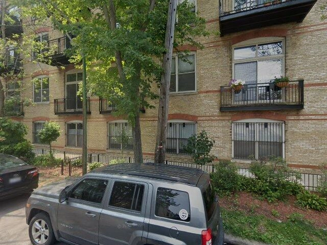 House image located at Chicago, IL 60647