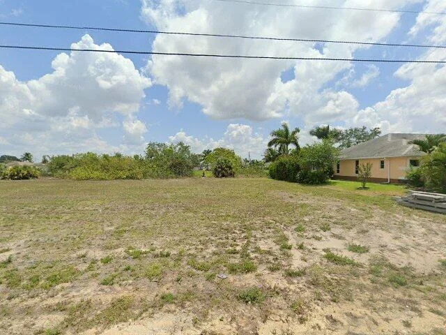 House image located at Cape Coral, FL 33909