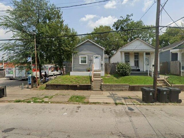 House image located at Louisville, KY 40203