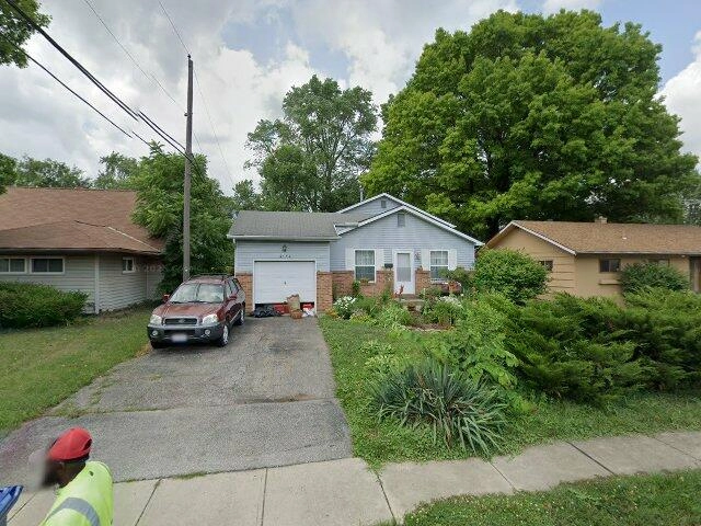 House image located at Columbus, OH 43213