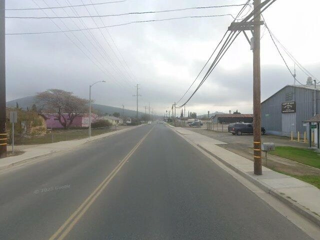 House image located at Porterville, CA 93257