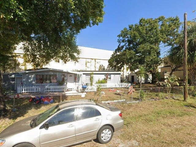 House image located at Tampa, FL 33605