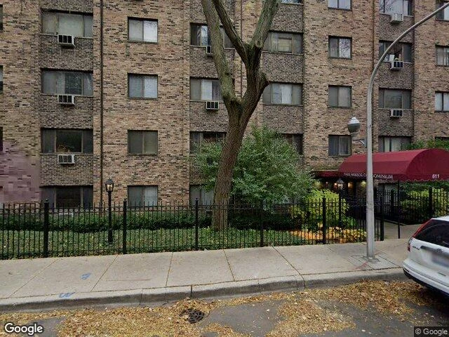 House image located at Chicago, IL 60613