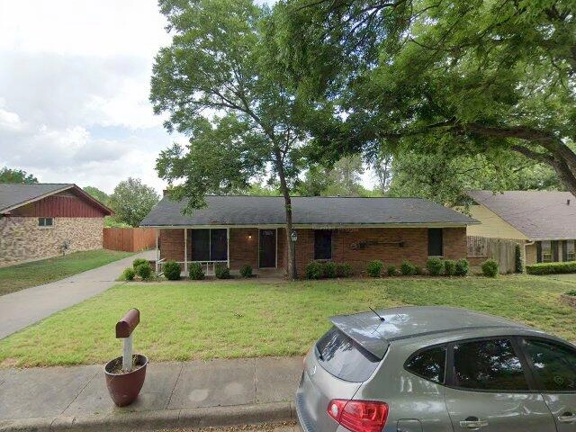House image located at Desoto, TX 75115