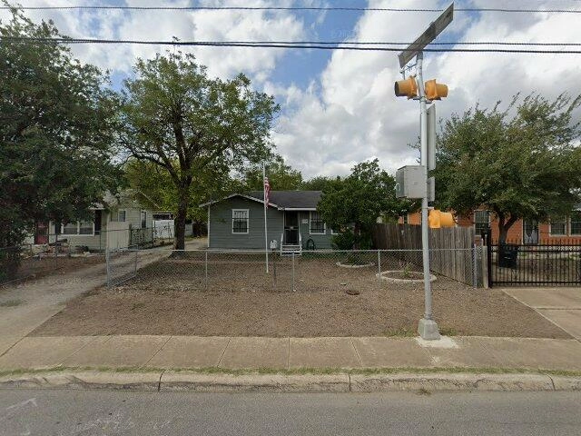 House image located at San Antonio, TX 78207