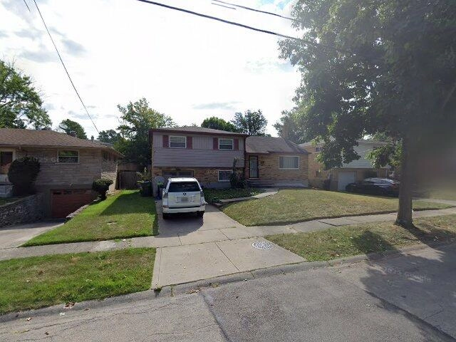 House image located at Cincinnati, OH 45224