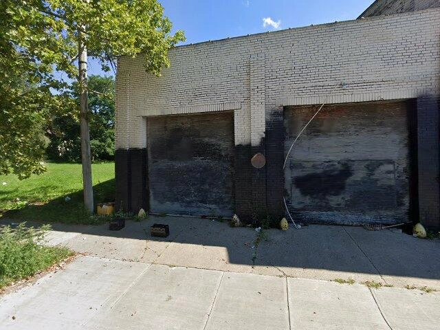 House image located at Cleveland, OH 44104