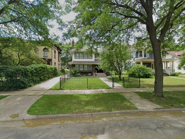 House image located at Pine Island, MN 55963