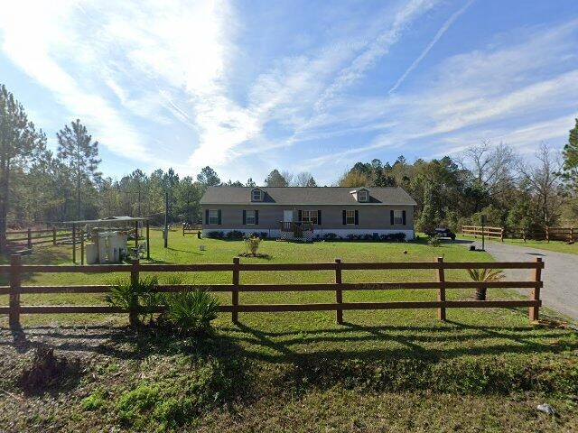 House image located at Lawtey, FL 32058